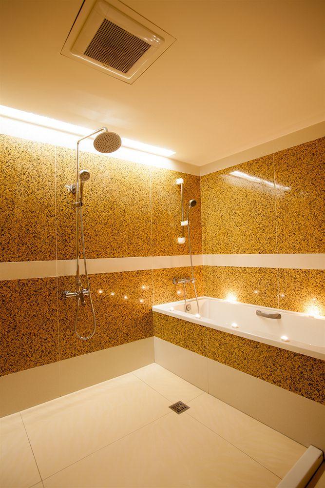 Guide Hotel Taoyuan Fuxing Ngoại thất bức ảnh